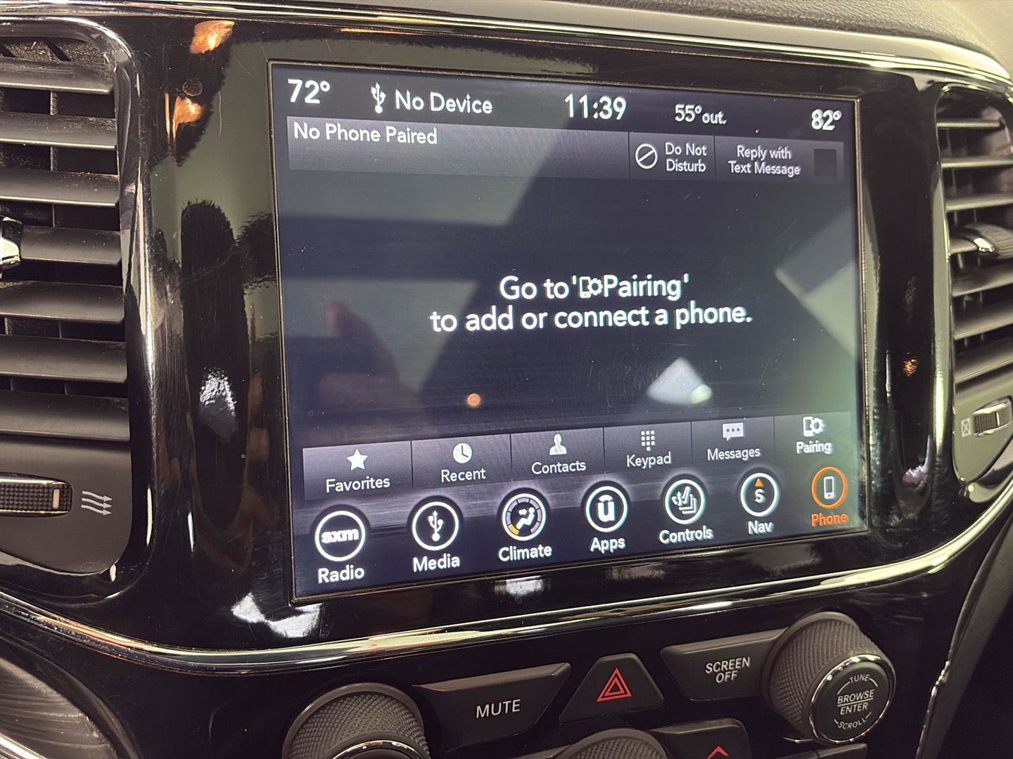 Used 2019 Jeep Grand Cherokee Limited w/ Luxury Group II image 37