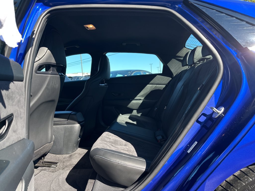 Used 2025 Hyundai Elantra N FWD image 18