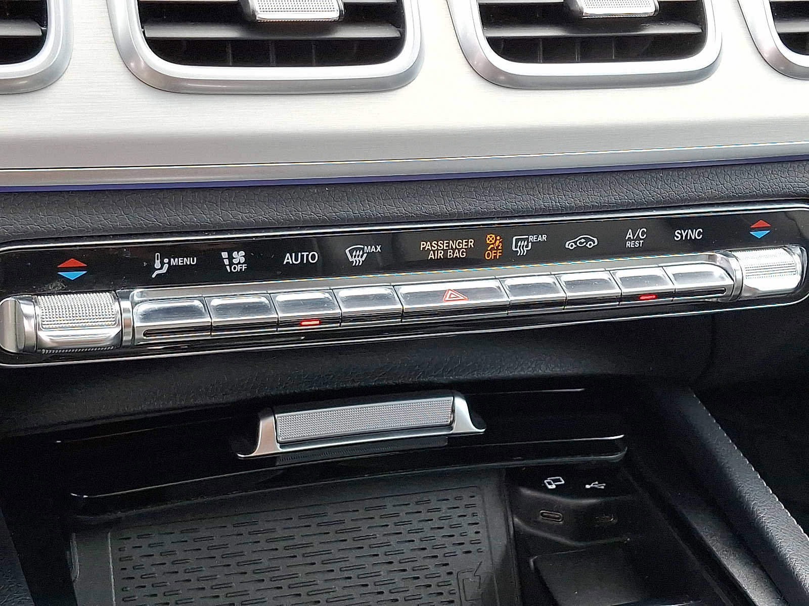 Used 2020 Mercedes-Benz GLE 450 4MATIC image 16