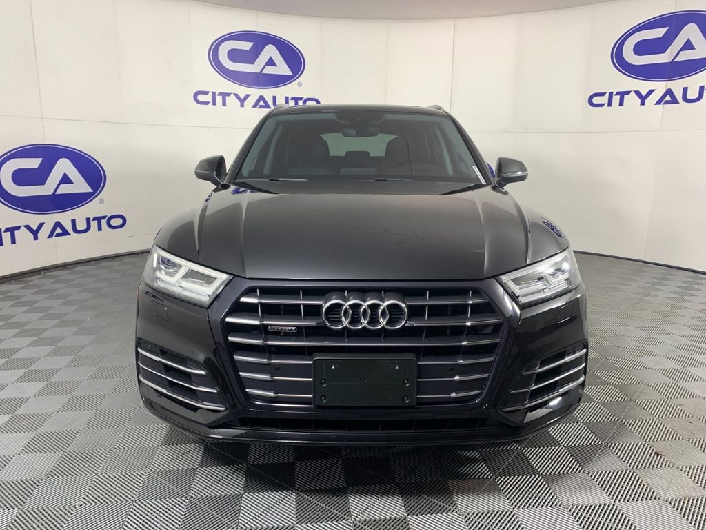 Used 2020 Audi Q5 e Premium Plus image 9