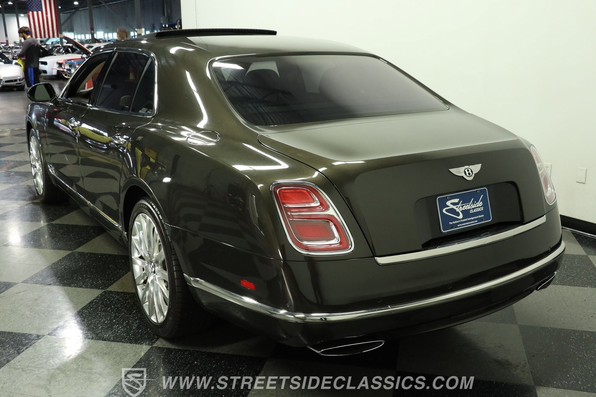 Used 2020 Bentley Mulsanne RWD image 8