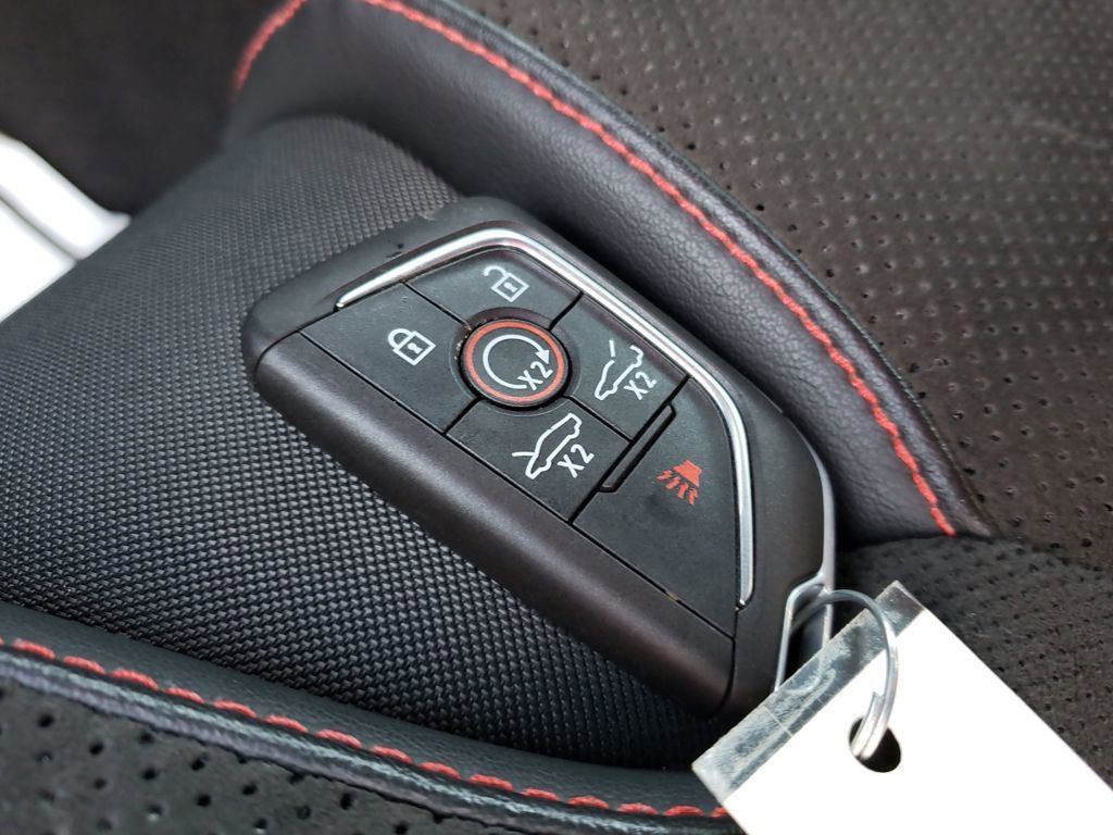 Used 2020 Chevrolet Corvette Stingray Premium Cpe w/ 3LT Preferred Equipment Group image 29