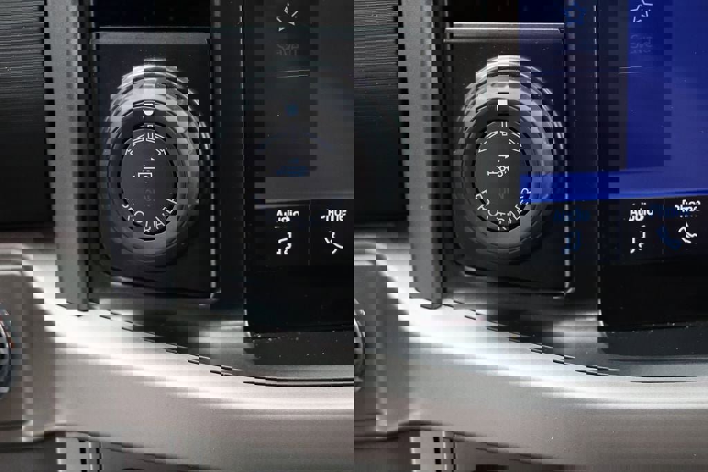 Used 2024 Ford F150 XLT w/ Equipment Group 302A MID image 27