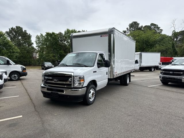 New 2027 Ford E-350 and Econoline 350 Super Duty