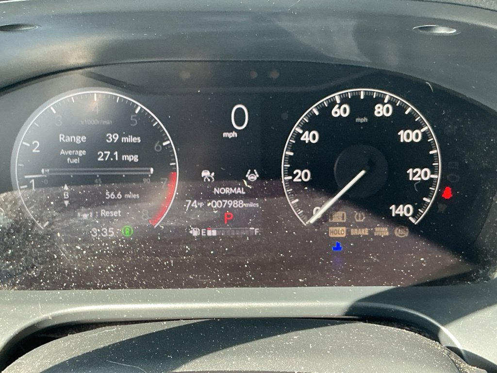 Used 2025 Honda HR-V Sport image 3
