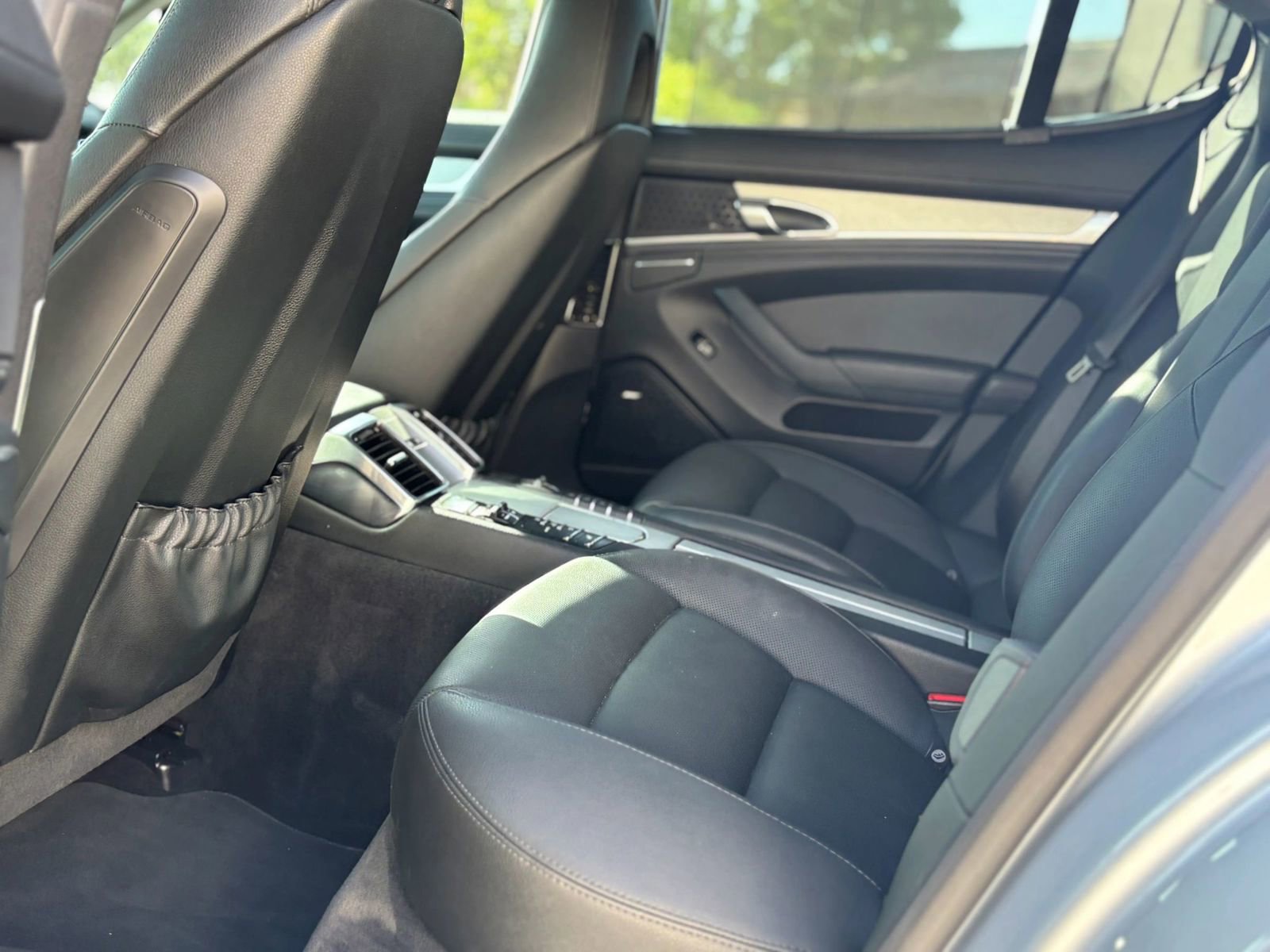 Used 2015 Porsche Panamera S RWD image 12