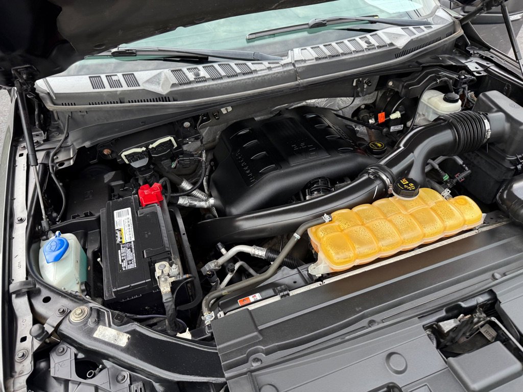 Used 2015 Ford F150 Lariat image 43