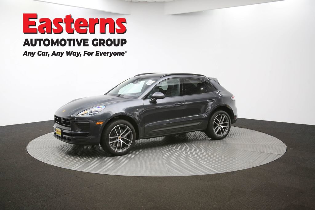 Used 2023 Porsche Macan T image 59