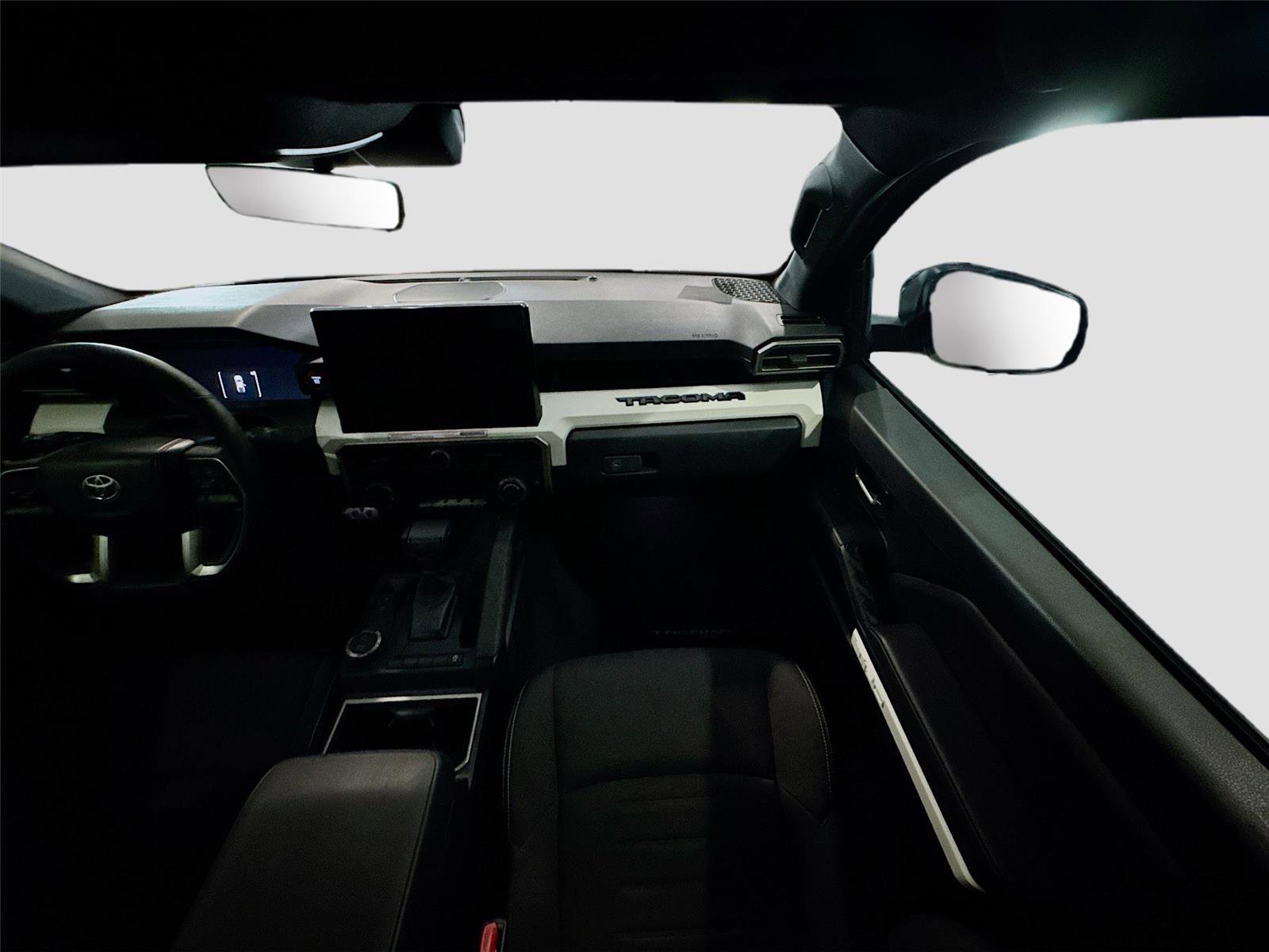 Used 2024 Toyota Tacoma TRD Sport image 21