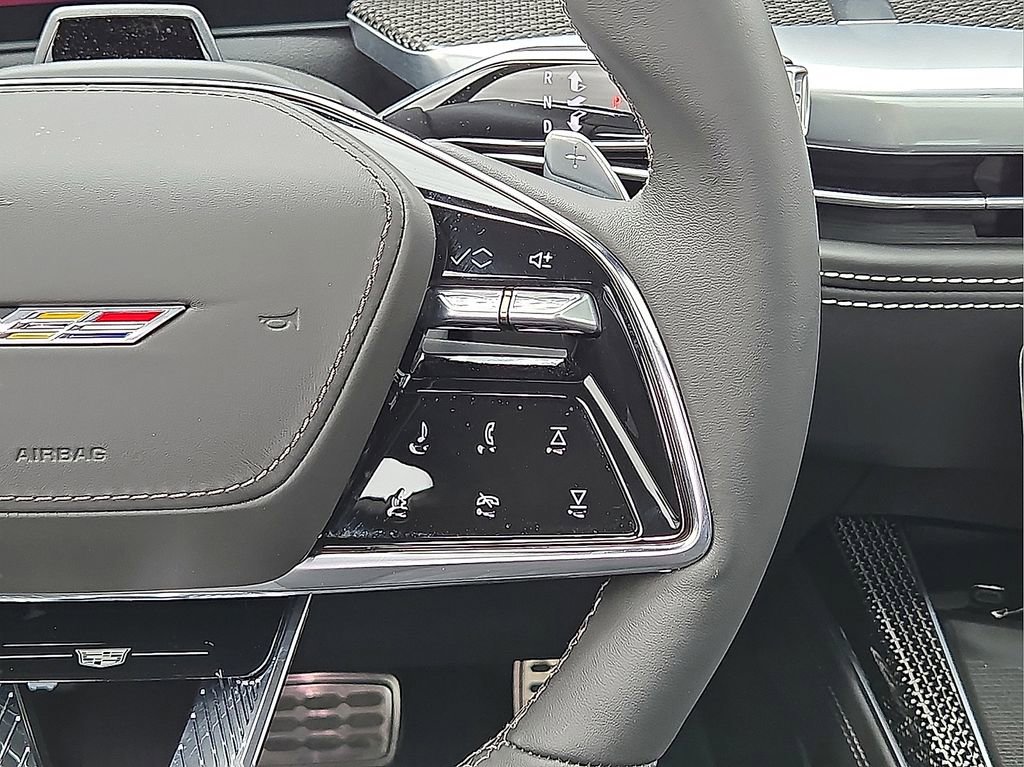 Used 2026 Cadillac Escalade V w/ LPO, ONYX Package AWD/4WD image 20