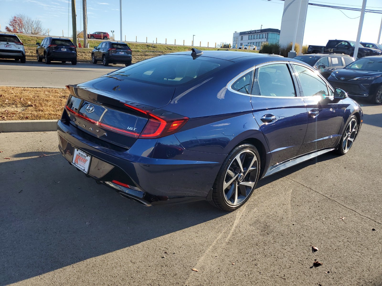 Used 2022 Hyundai Sonata SEL Plus FWD image 4