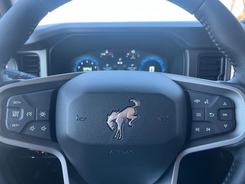 New 2025 Ford Bronco Badlands AWD/4WD image 17