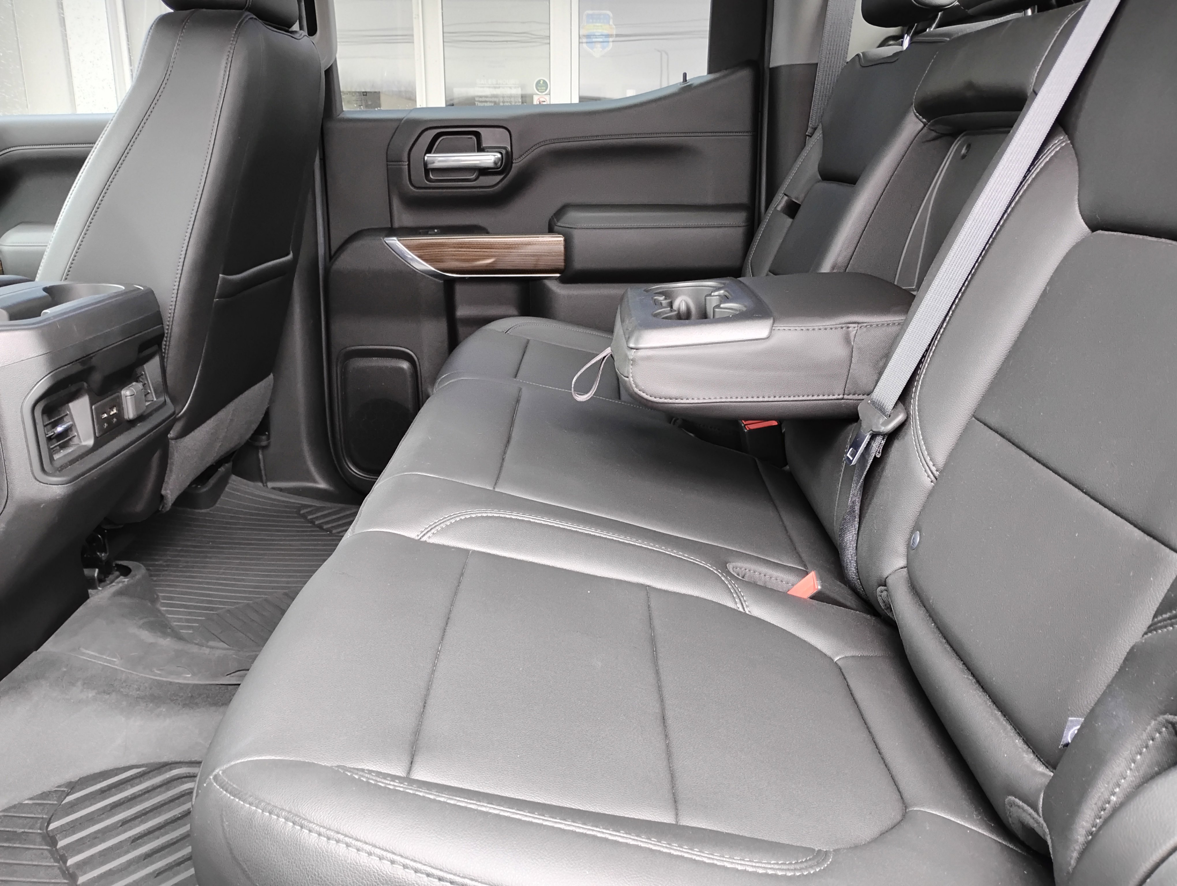 Used 2020 Chevrolet Silverado 1500 LT Trail Boss image 18