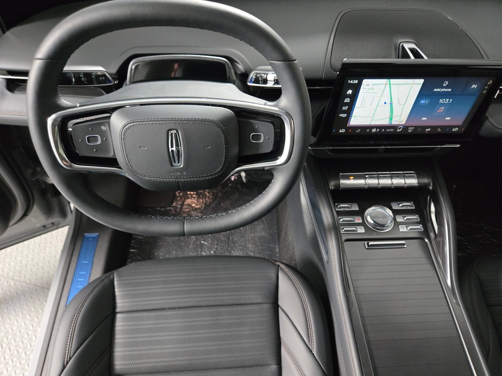 New 2026 Lincoln Nautilus Reserve w/ Jet Appearance Package AWD/4WD image 16