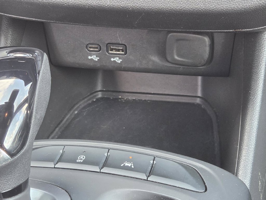 Used 2026 Buick Envista Preferred FWD image 29