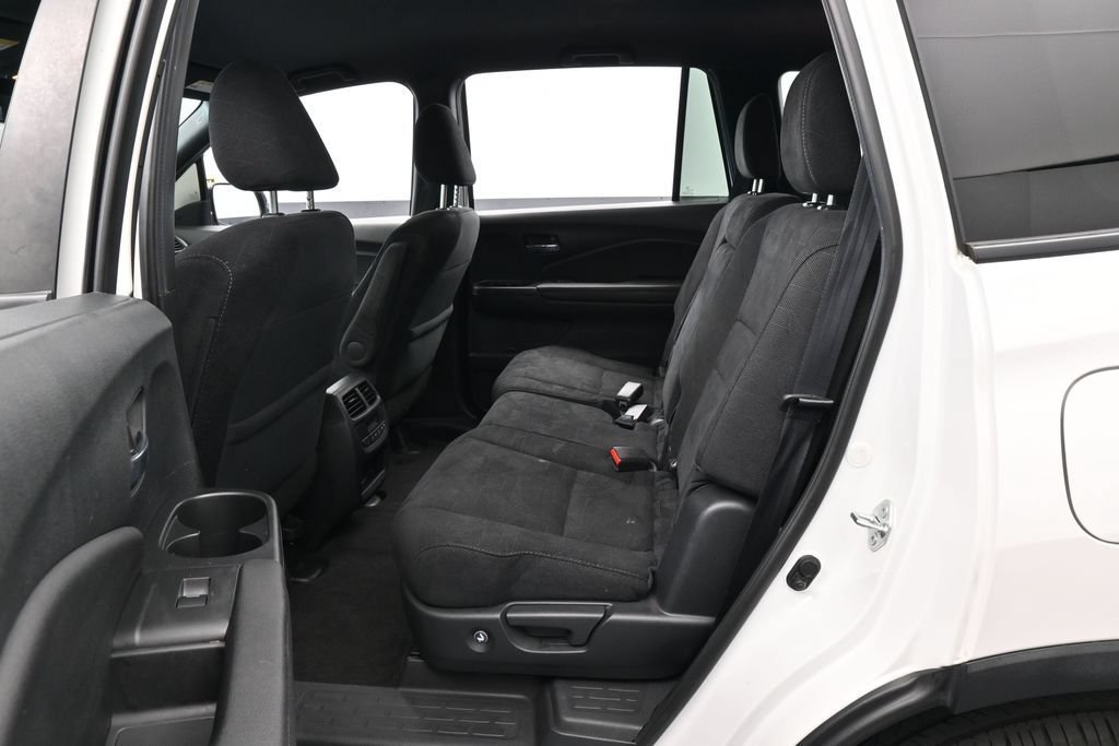 Used 2022 Honda Pilot Sport image 31