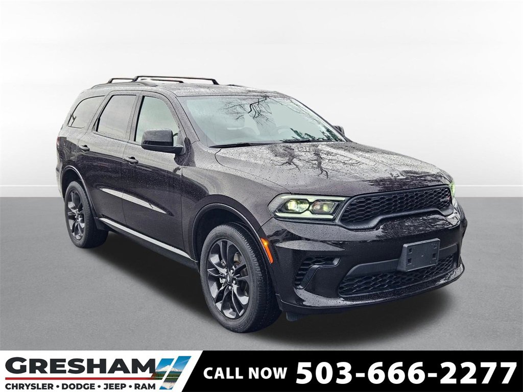 Used 2023 Dodge Durango GT image 1