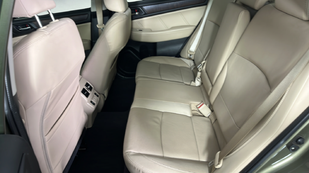 Used 2019 Subaru Outback 2.5i Limited w/ Popular Package #2 AWD/4WD image 16