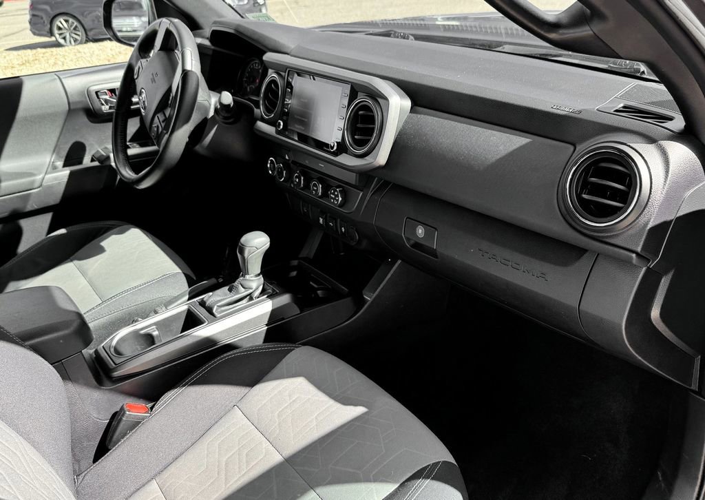 Used 2020 Toyota Tacoma TRD Off-Road image 26
