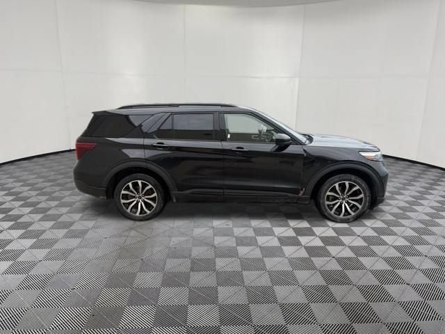 Used 2022 Ford Explorer ST-Line w/ Class IV Trailer Tow Package AWD/4WD image 4