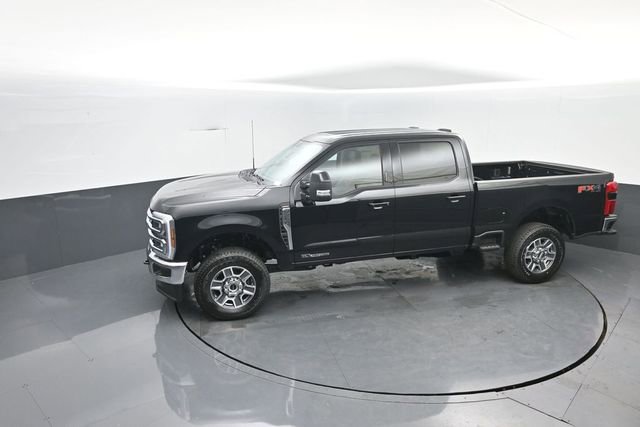 New 2026 Ford F250 Lariat w/ FX4 Off-Road Package image 21
