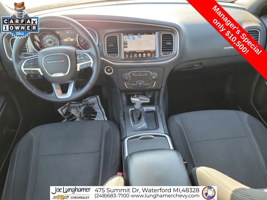 Used 2015 Dodge Charger SXT image 21
