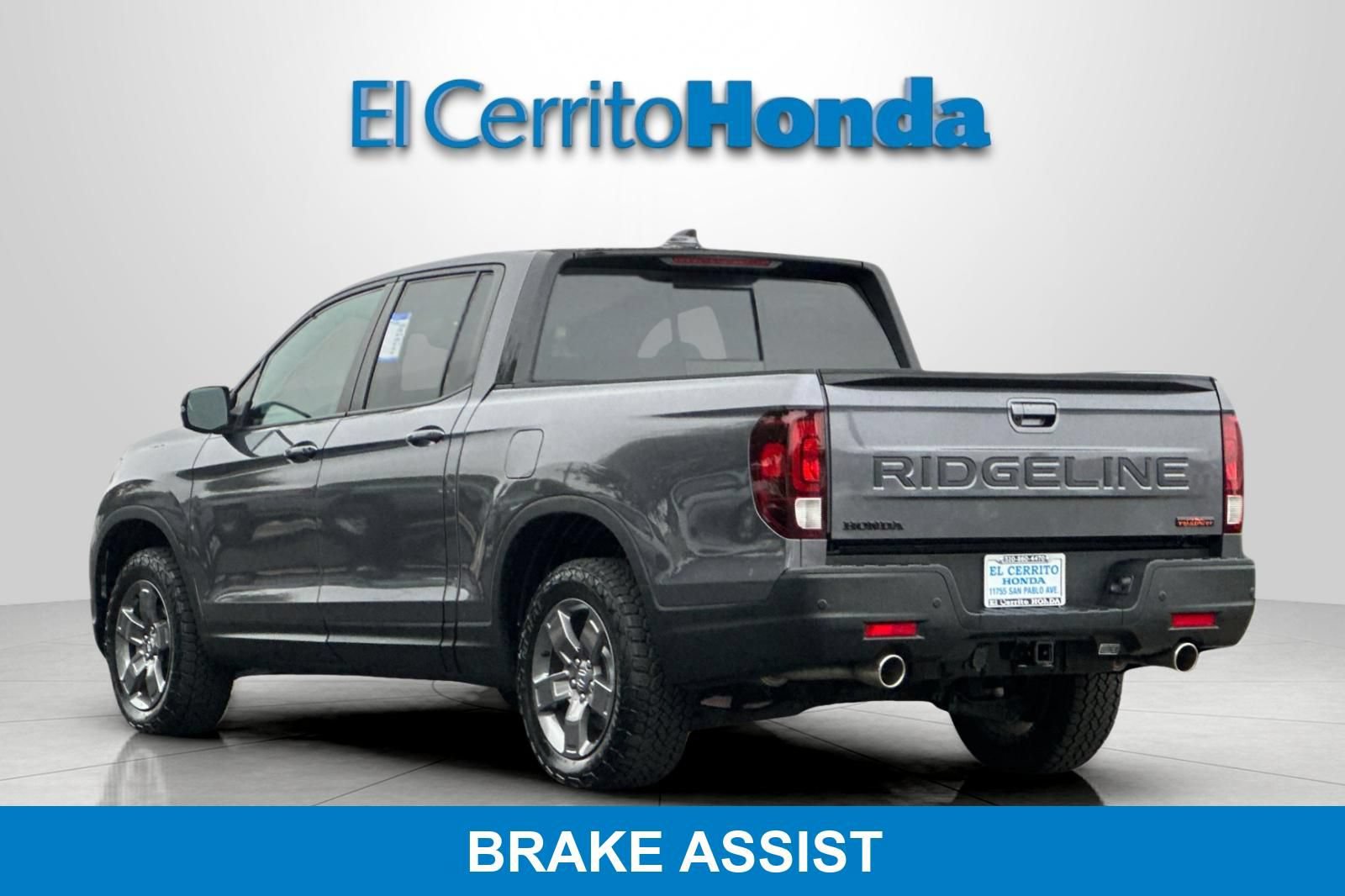 Certified 2025 Honda Ridgeline TrailSport image 5