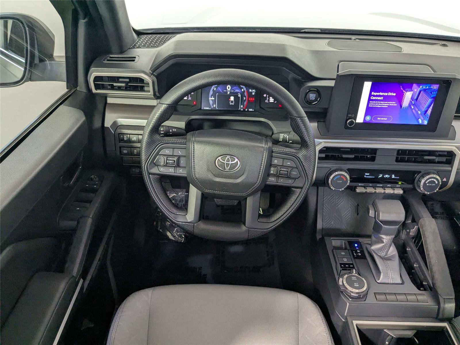 Certified 2024 Toyota Tacoma SR5 AWD/4WD image 38