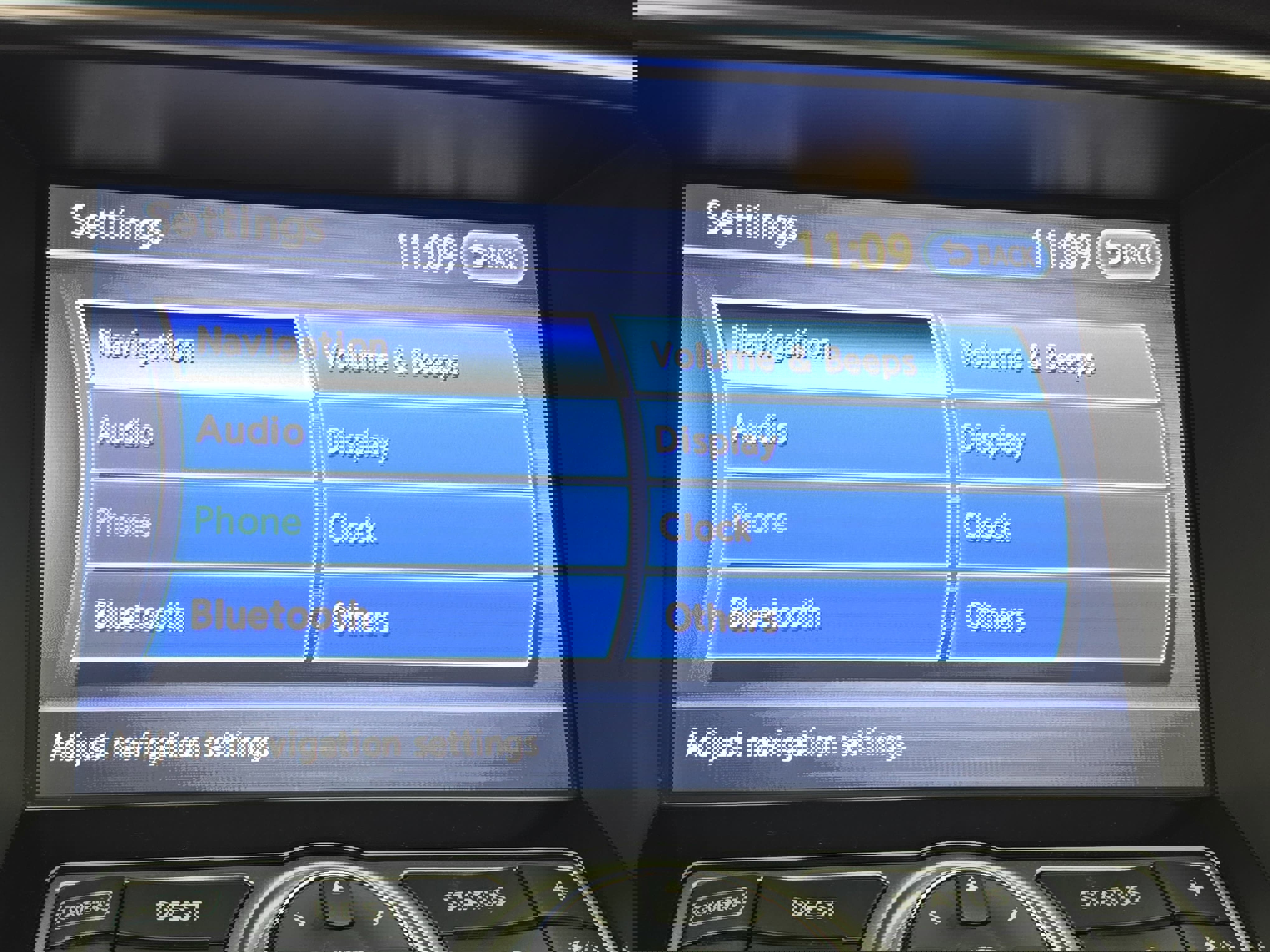 Used 2014 INFINITI QX70 AWD w/ Premium Package image 21