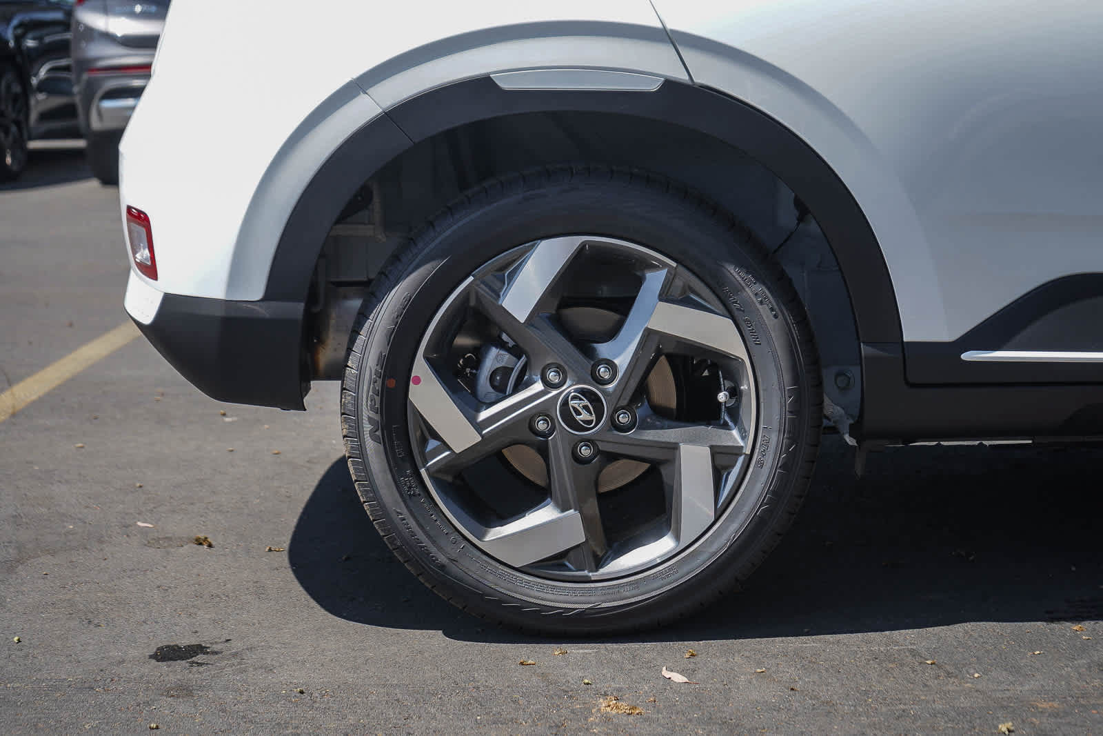 New 2026 Hyundai Venue SEL FWD image 8