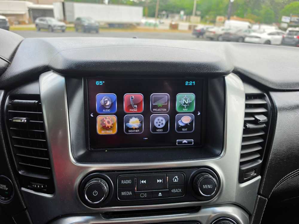 Used 2017 Chevrolet Suburban LT AWD/4WD image 20