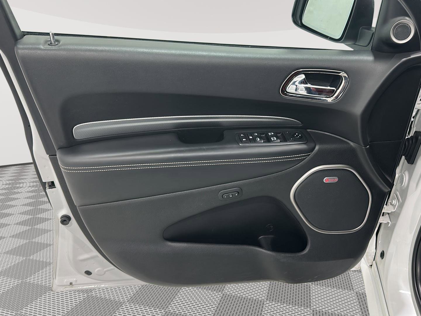 Used 2018 Dodge Durango SRT w/ SRT Interior Appearance Group image 20