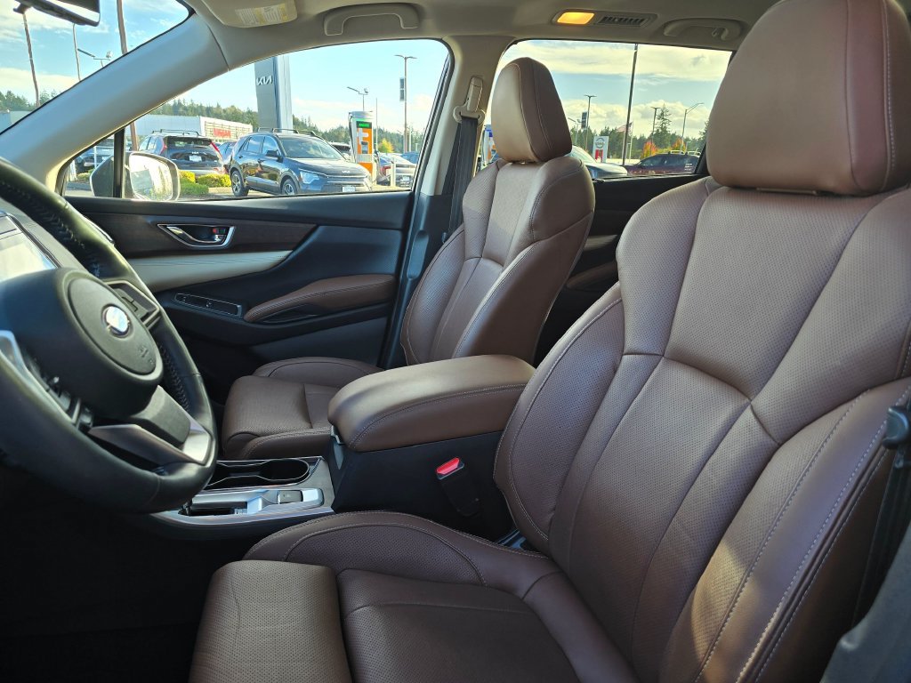 Used 2019 Subaru Ascent Touring w/ Popular Package #2 AWD/4WD image 12