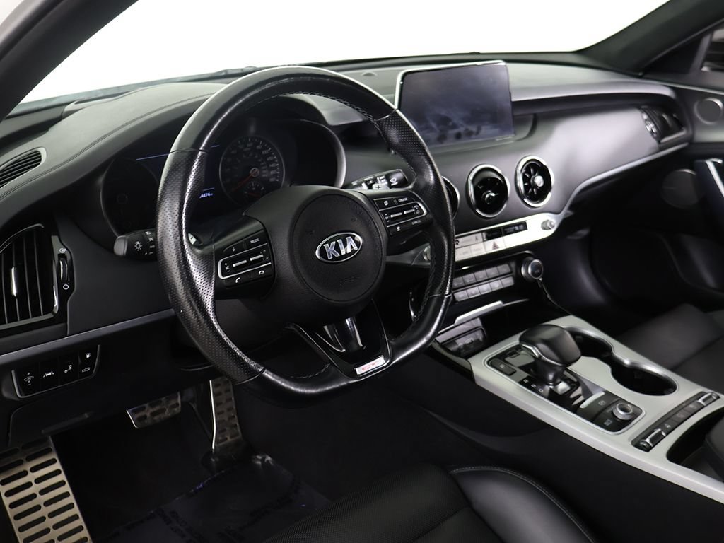 Used 2019 Kia Stinger GT2 AWD/4WD image 34
