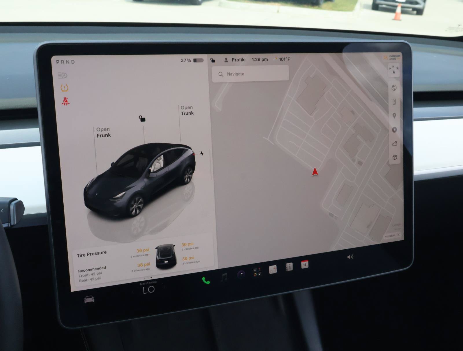 Used 2023 Tesla Model Y Long Range AWD/4WD image 19