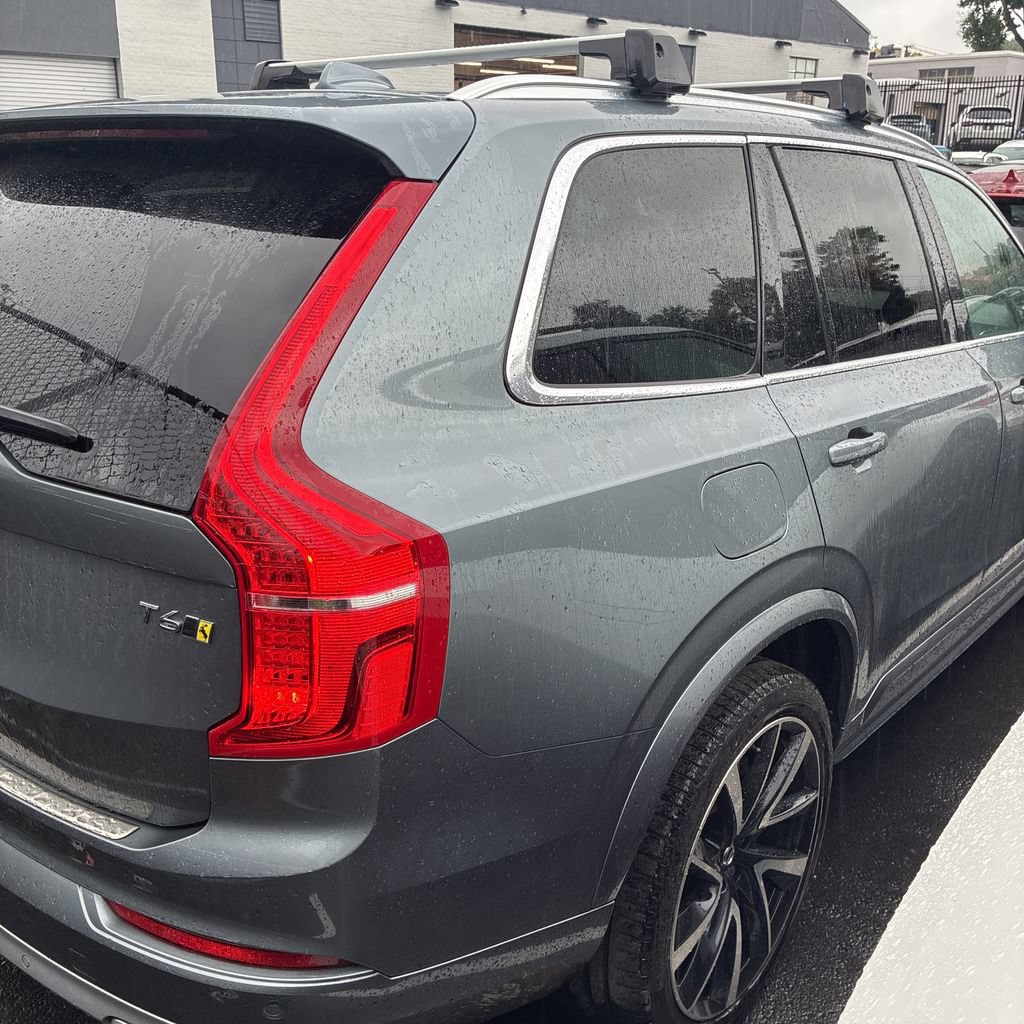 Used 2020 Volvo XC90 T6 Momentum w/ Protection Package Premier AWD/4WD image 6
