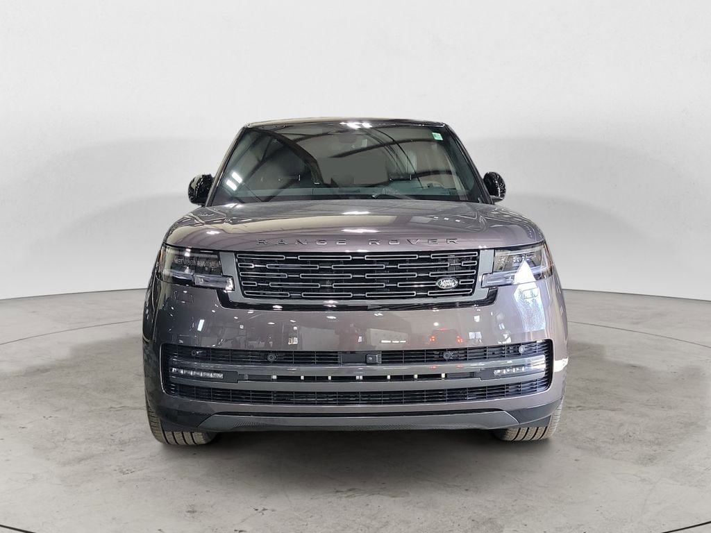 New 2026 Land Rover Range Rover SE image 8