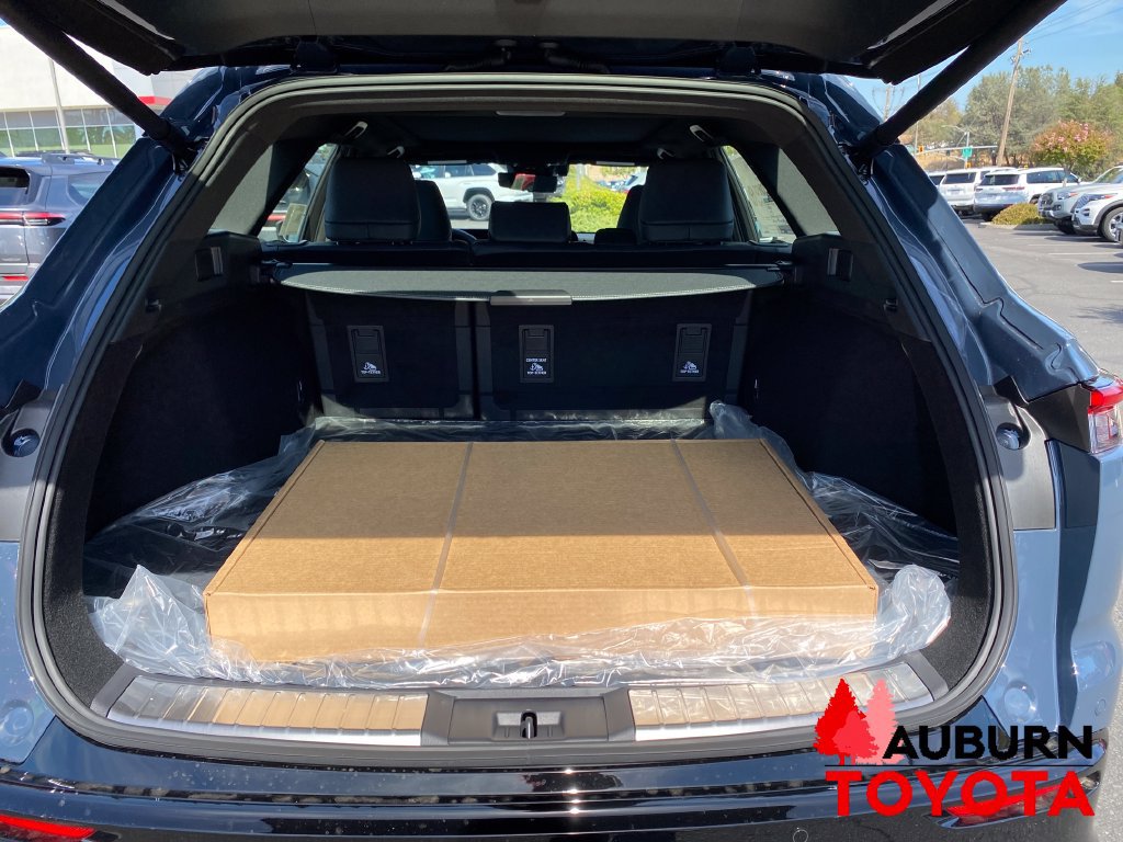 New 2026 Toyota Crown Signia w/ Advanced Technology Package AWD/4WD image 19