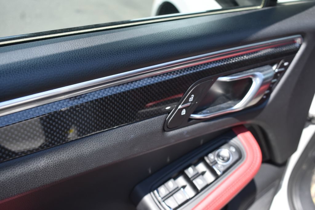 Used 2023 Porsche Macan Turbo AWD/4WD image 14