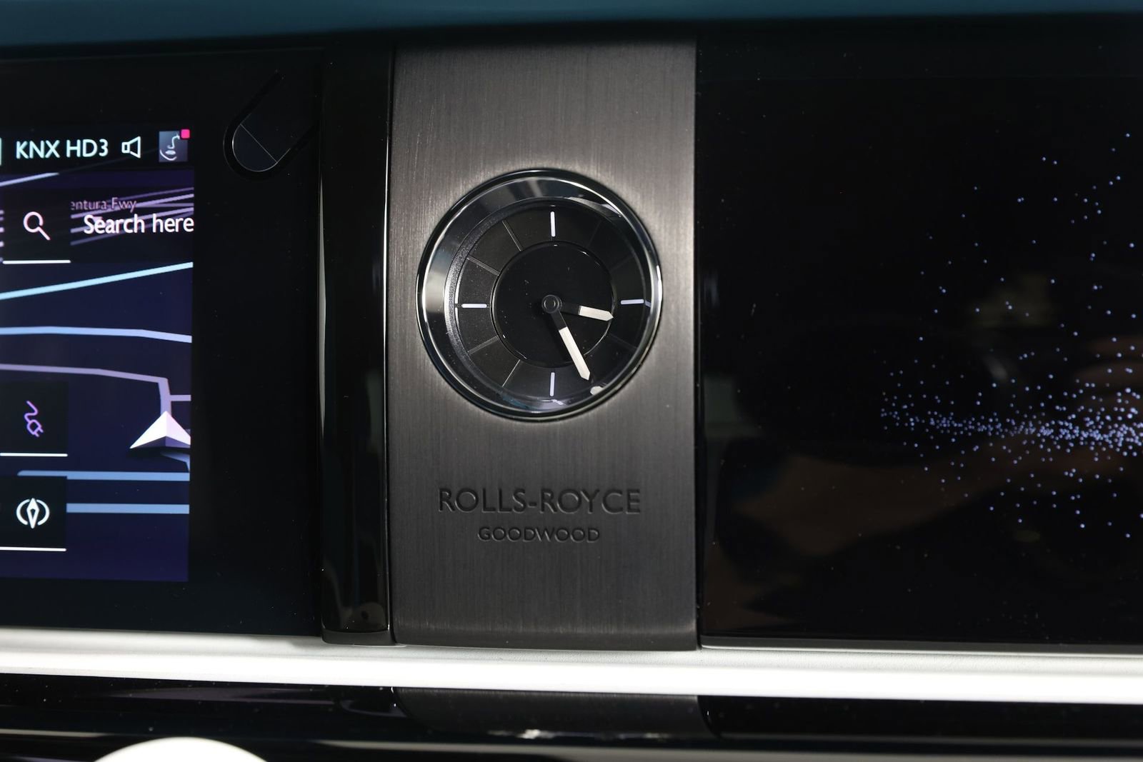 New 2025 Rolls-Royce Spectre w/ Spectre Launch Package AWD/4WD image 27