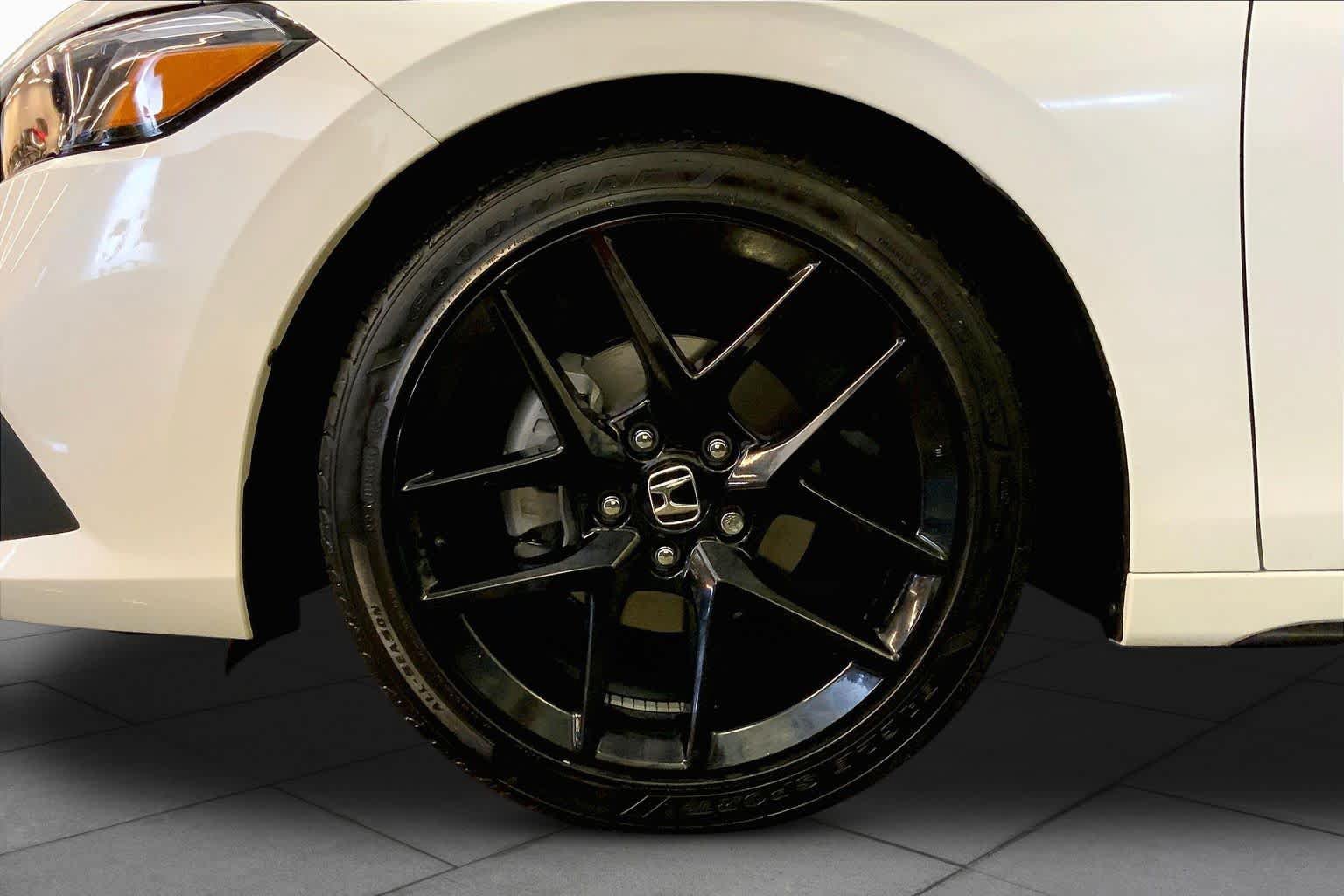 Used 2024 Honda Civic Sport image 19