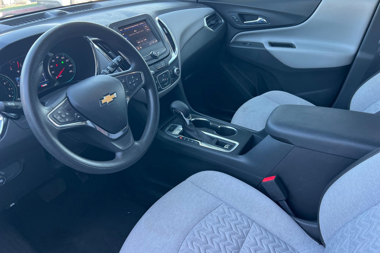 Used 2023 Chevrolet Equinox LT image 10