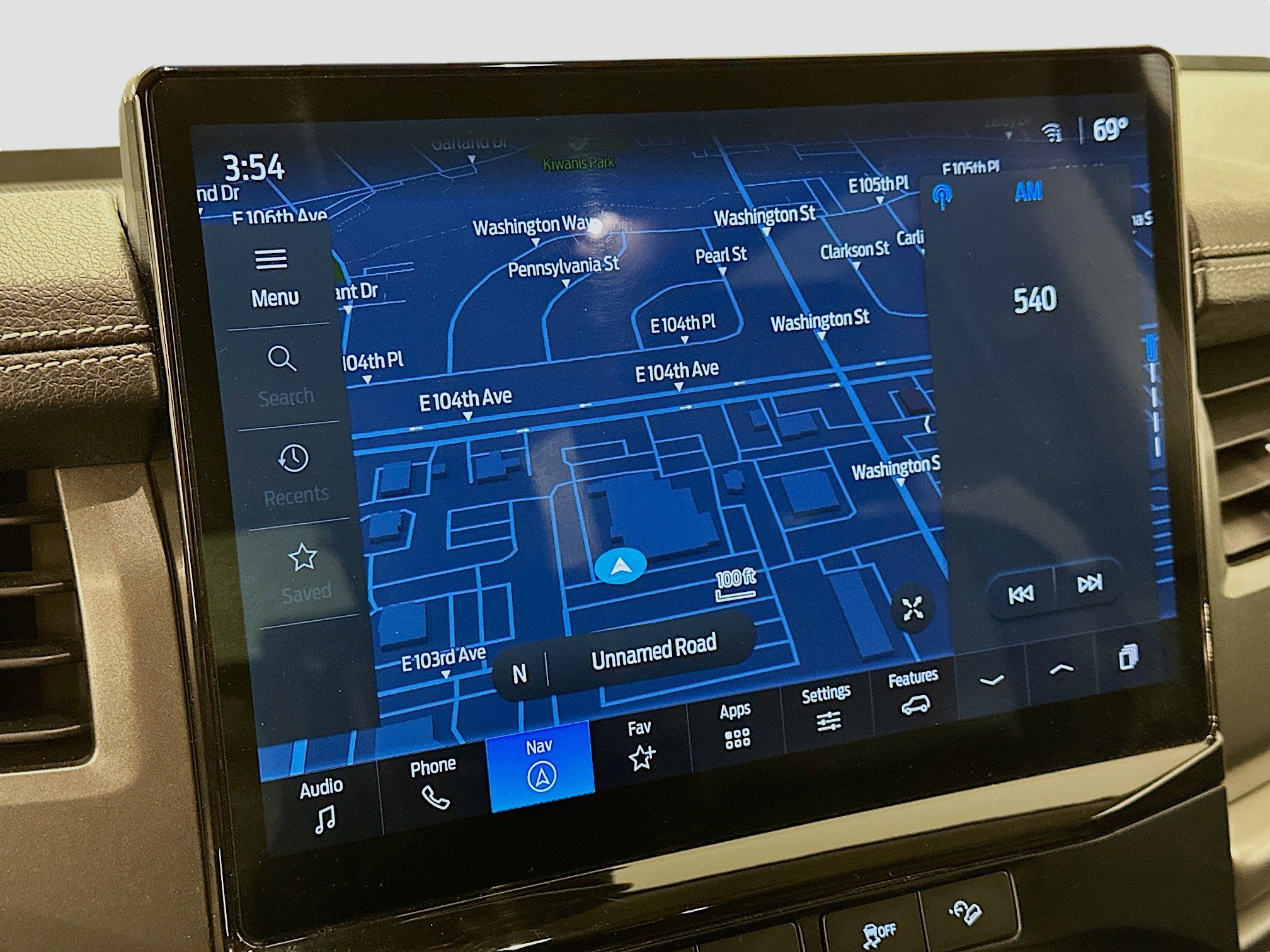 Used 2024 Ford Expedition XLT image 22