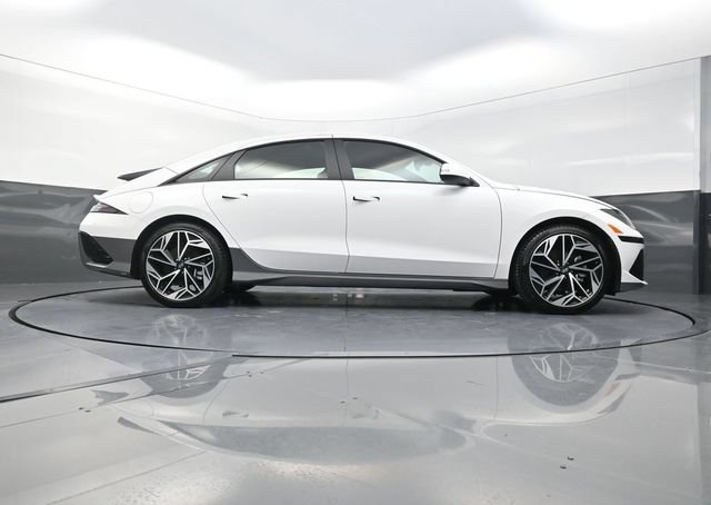 New 2025 Hyundai Ioniq 6 SEL AWD/4WD image 36