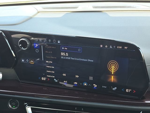 Used 2024 Chevrolet Traverse Z71 image 36