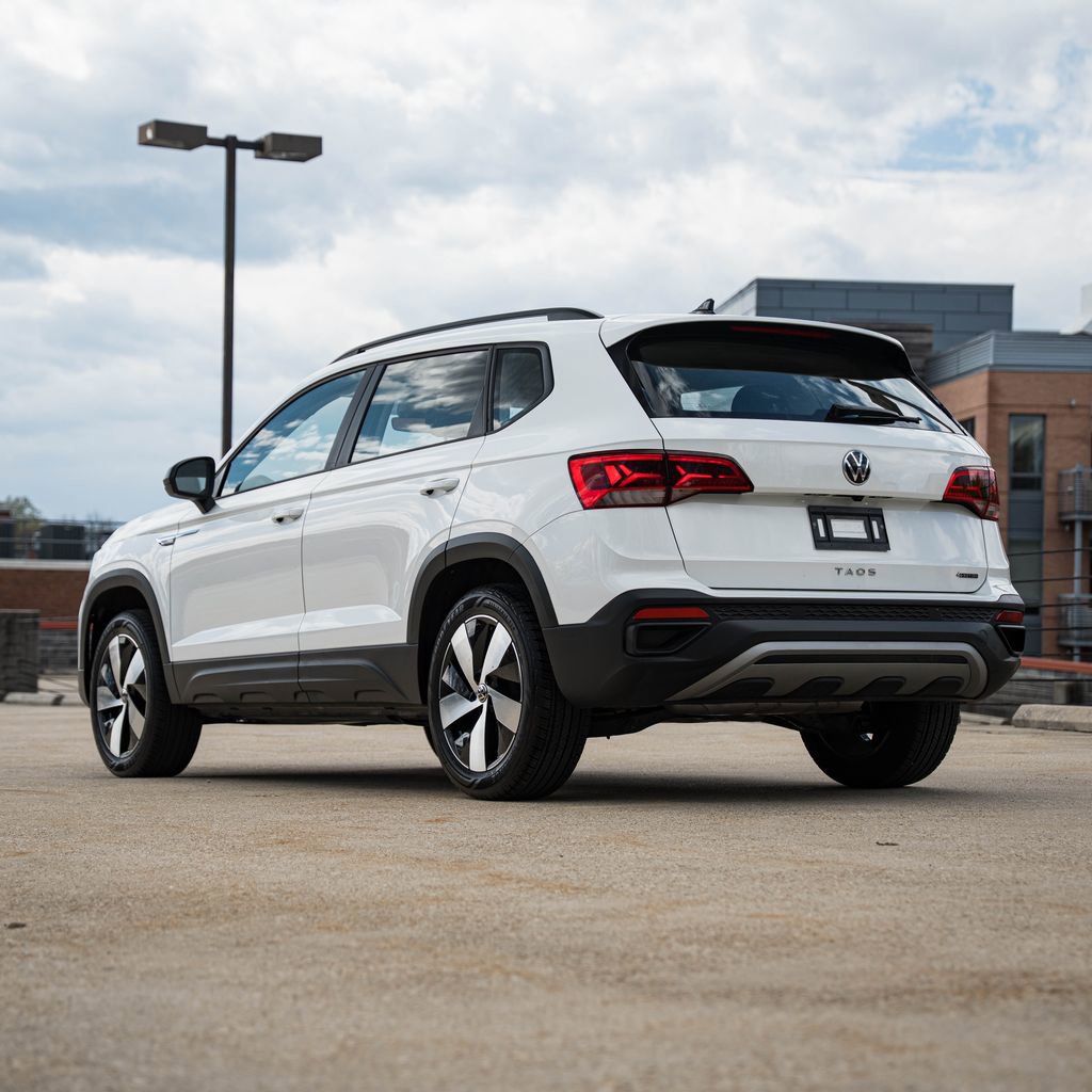Used 2024 Volkswagen Taos S image 5