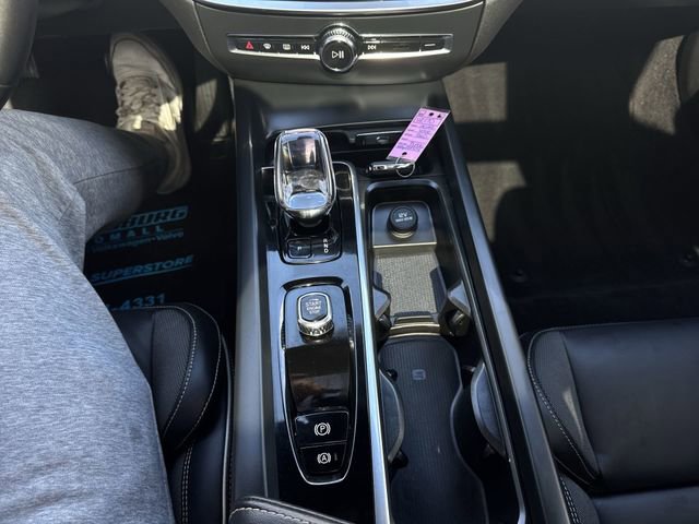 Used 2024 Volvo S60 B5 Plus image 35