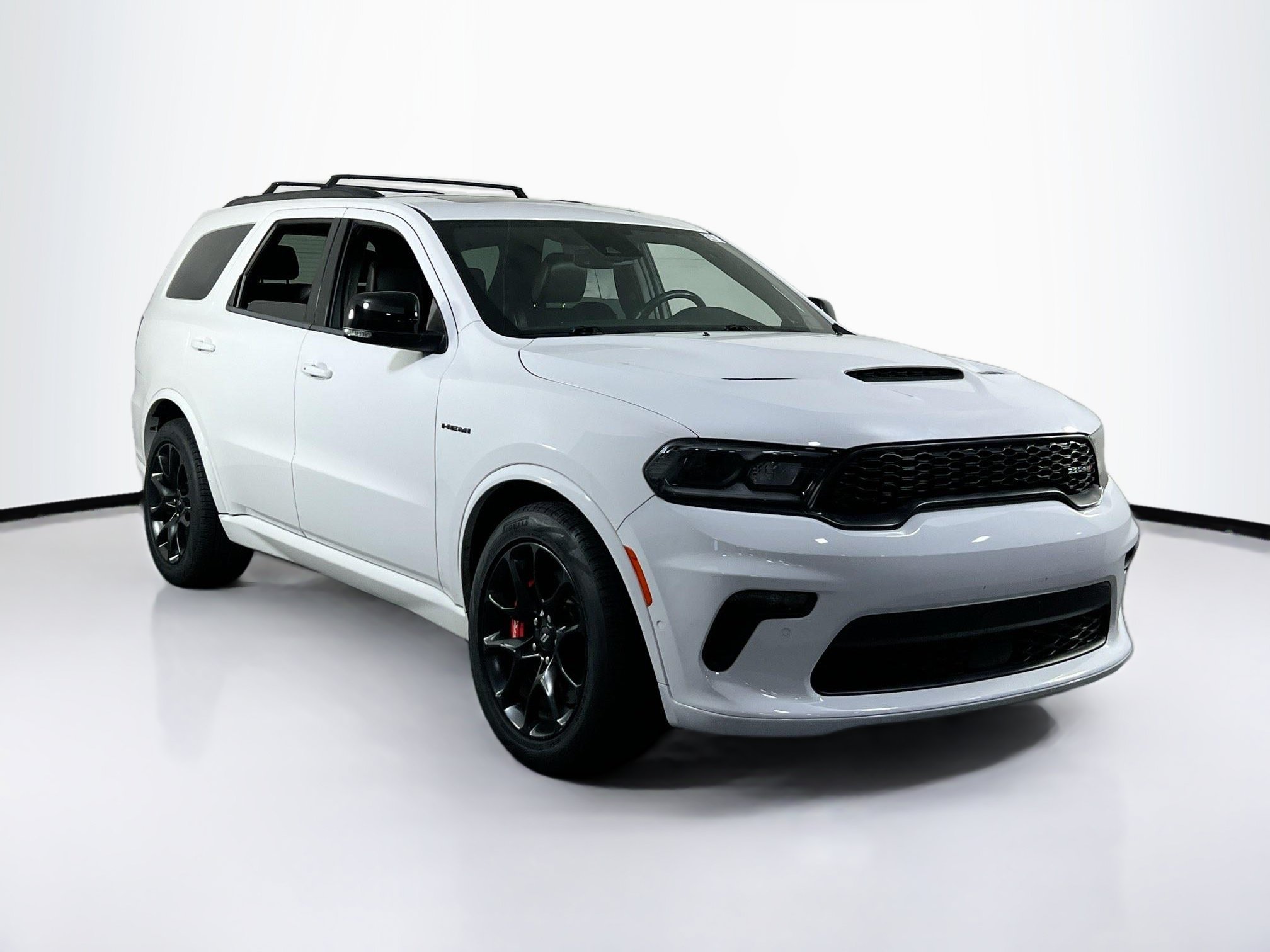 Used 2023 Dodge Durango R/T w/ Tow 'N Go Package AWD/4WD image 3