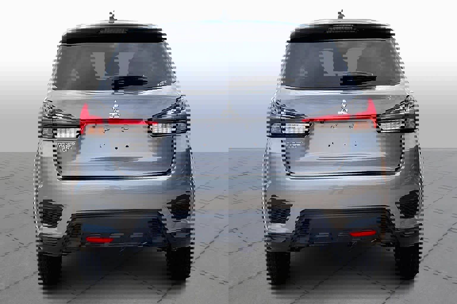 Used 2025 Mitsubishi Outlander Sport ES image 6