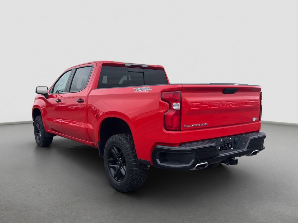 Used 2021 Chevrolet Silverado 1500 LT Trail Boss w/ Convenience Package II AWD/4WD image 4